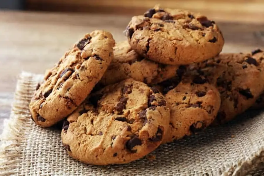 chocolate chip cookies